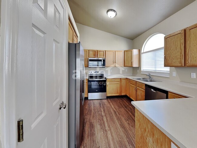 Foto del edificio - 6398 S Clover Creek Ln