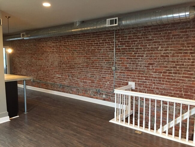 Photo - 4603 Butler St Apartment