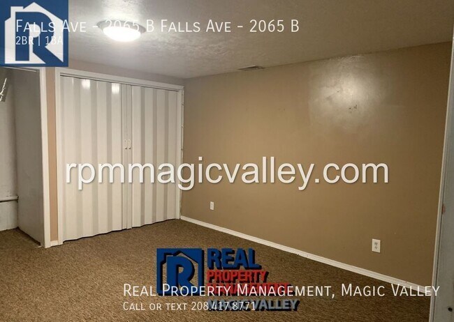 Building Photo - Nice 2 bed, 1 bath basement unit