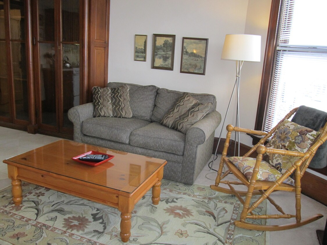 301 W 2nd St, Muscatine, IA 52761 Apartments Muscatine, IA