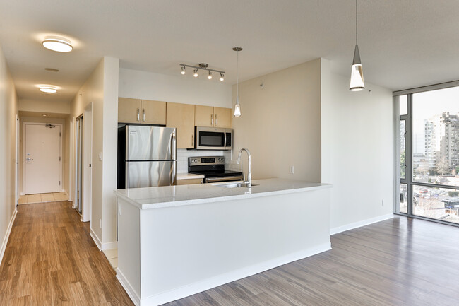 Interior Photo - Bayview at Coal Harbour