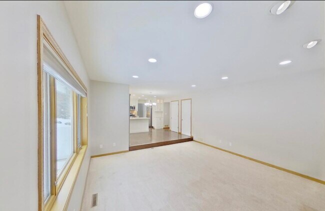 Foto del edificio - Move In Ready.