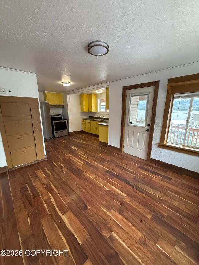 Building Photo - 1940 2nd Ave