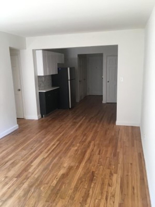 Building Photo - 34-34 77th Street