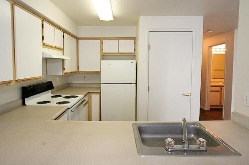 Pier Park Apartments - Portland, OR | Apartments.com