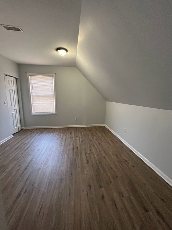 Foto del edificio - 256 W 112th St