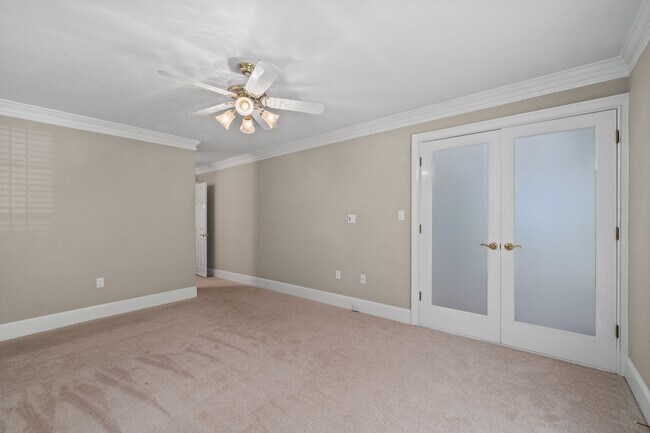 Foto del edificio - 1120 Highland Bluff Dr S E