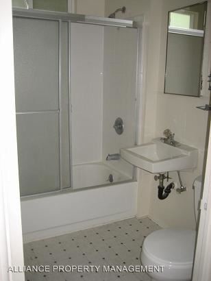 Building Photo - 1 br, 1 bath Apartment - 1583 North Street