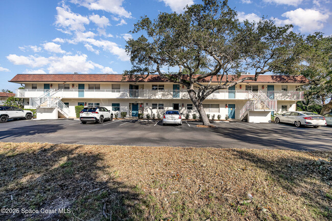 Foto del edificio - 291 Cape Shores Cir