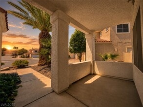 1436 Country Hollow Dr