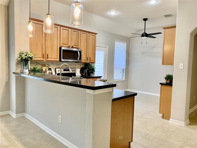 Foto del edificio - 46 Patina Pines Ct