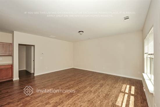 Building Photo - 4121 Oak Field Dr