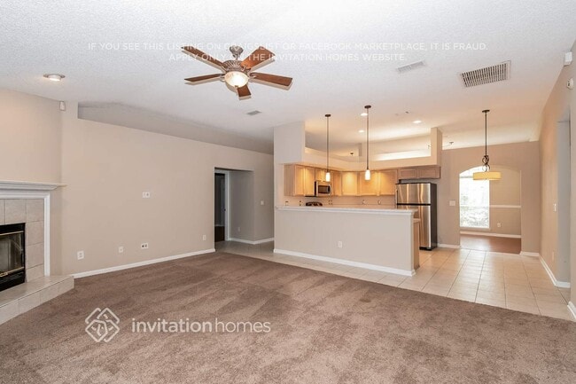 Building Photo - 277 Maplewood Dr