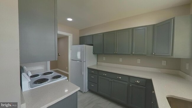 Building Photo - 2050 Nike Dr