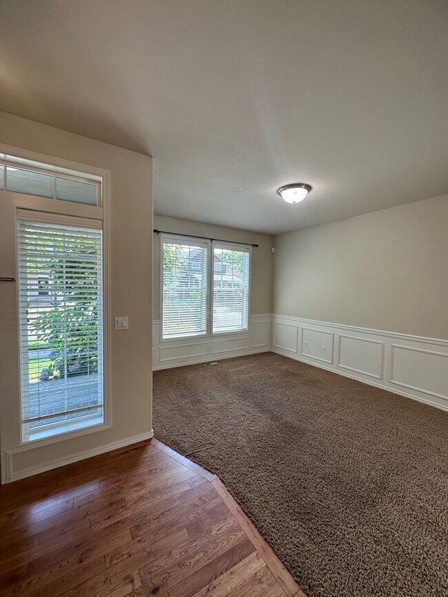 Building Photo - 7147 Prism St SE