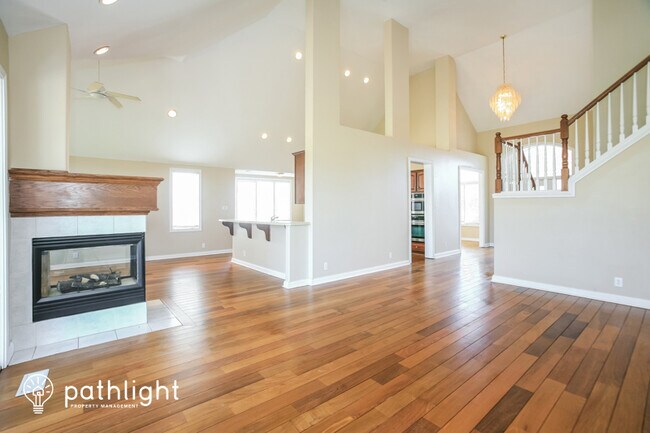Building Photo - 6610 Royal Oakland Dr, Indianapolis, IN, 4...