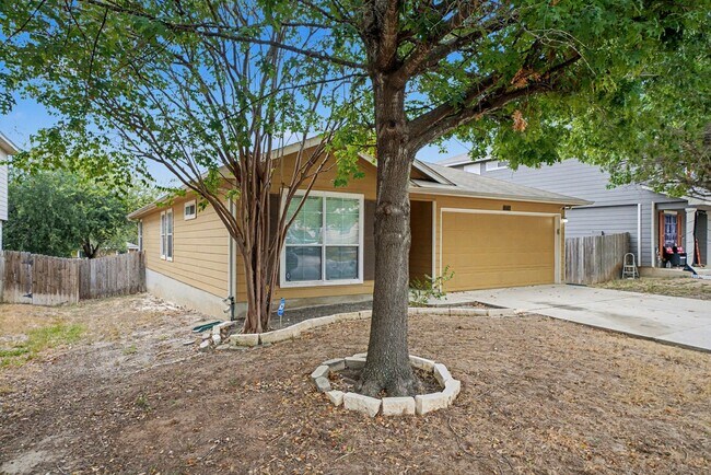Foto del edificio - Move-in Ready 3-Bedroom Home Near Lackland AFB - Realtor Commission: $500