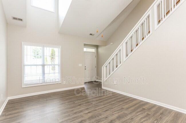 Building Photo - 5204 Anchorage Way