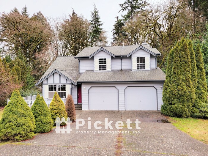 Foto principal - 3 bedroom in Central Kitsap