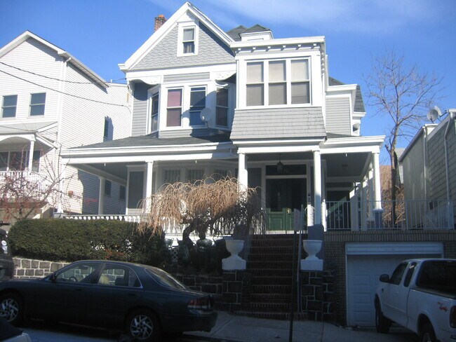 Foto del edificio - 16 46th St