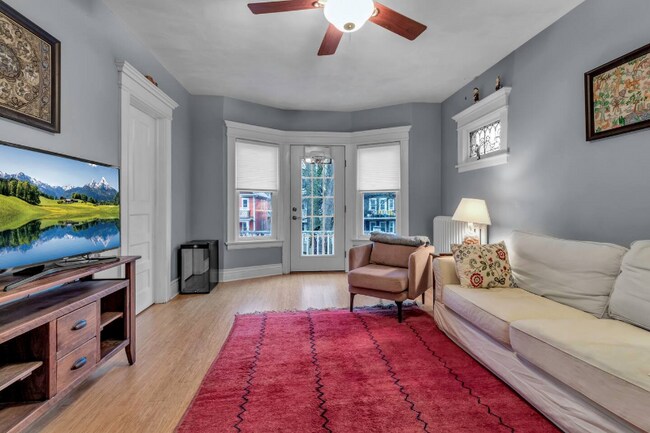 Foto del edificio - 61 St James Pl