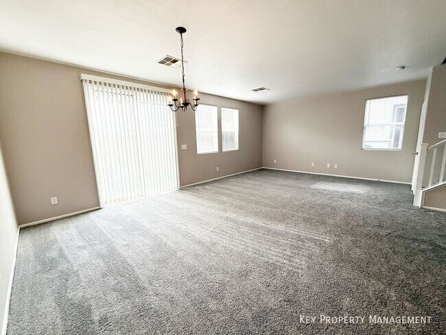 Building Photo - 6255 W Arby Ave
