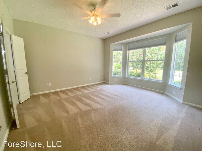Building Photo - 3 br, 2 bath House - 25 Basil Ct.