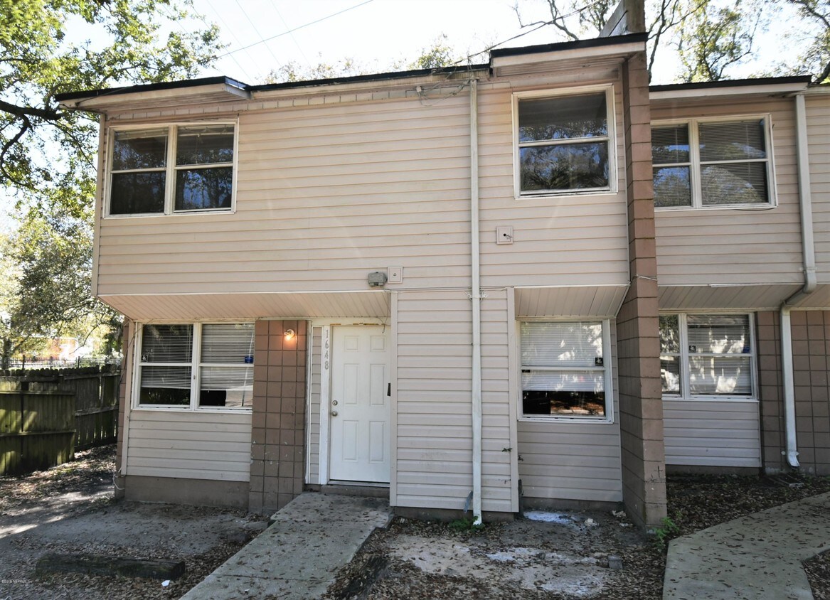 1648 E 16th St, Jacksonville, FL 32206 House for Rent in Jacksonville, FL