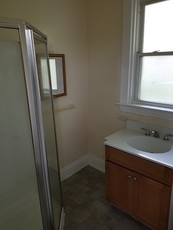 Building Photo - 551 Woodlawn Ave