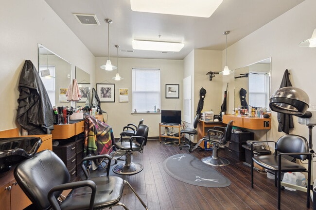 Building Photo - Ednor Apartments I