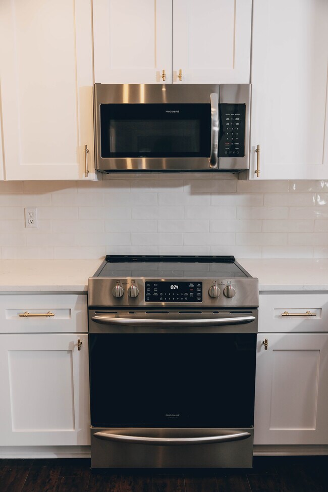 Foto del edificio - 970 Sidney Marcus Blvd NE