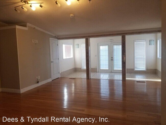 Foto del edificio - 3 br, 3 bath House - 150 St James Church Road