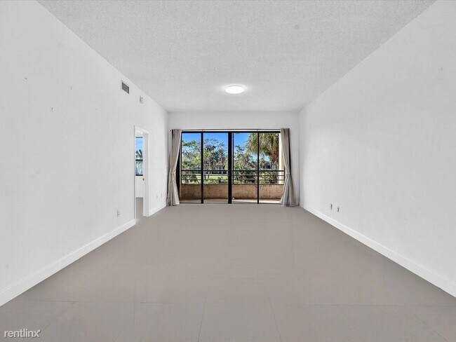 Foto del edificio - 2 br, 2 bath House - 7520 La Paz Blvd Apt 204