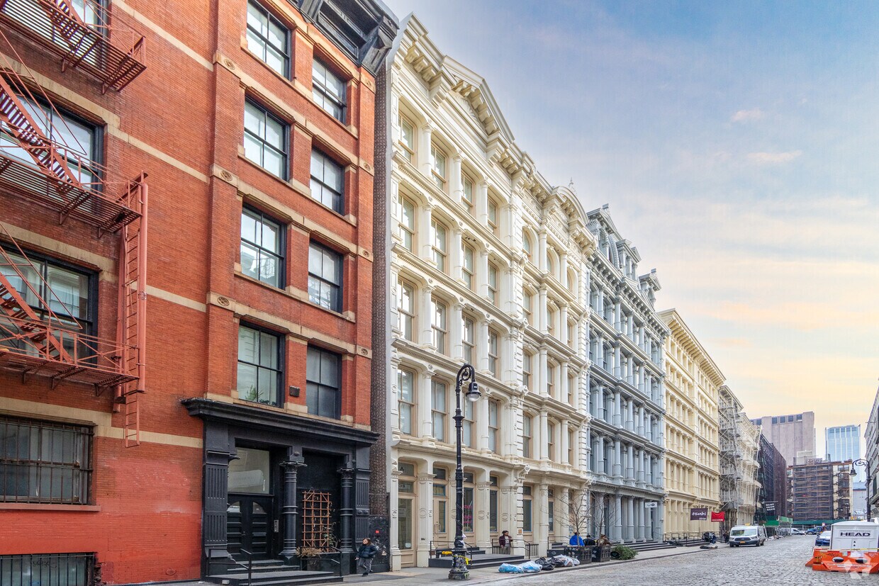 Primary Photo - 32-34 Greene St
