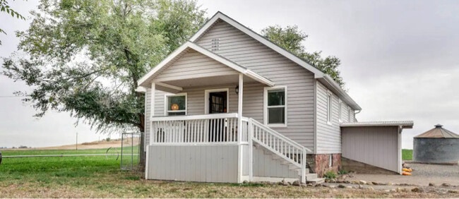 Building Photo - 392 Del Fatti Ln