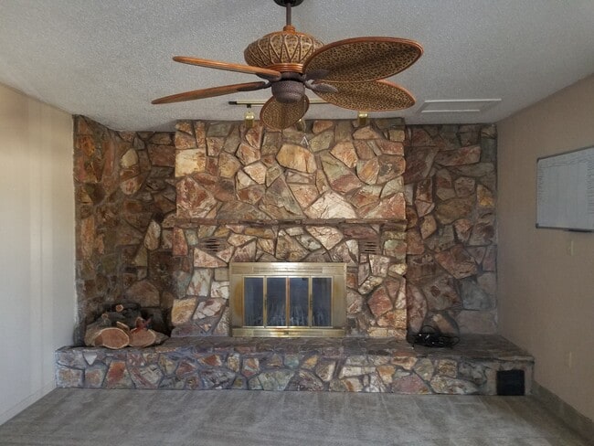 Building Photo - 1802 S Avenue A