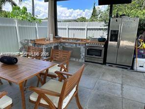 Foto del edificio - 6174 W 14th Ct
