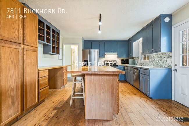 Foto del edificio - 7811 Buckhorn Rd