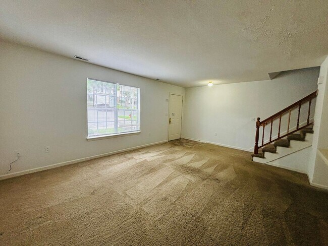 Foto del edificio - 4 Bedroom 3 Bath with Den Townhouse