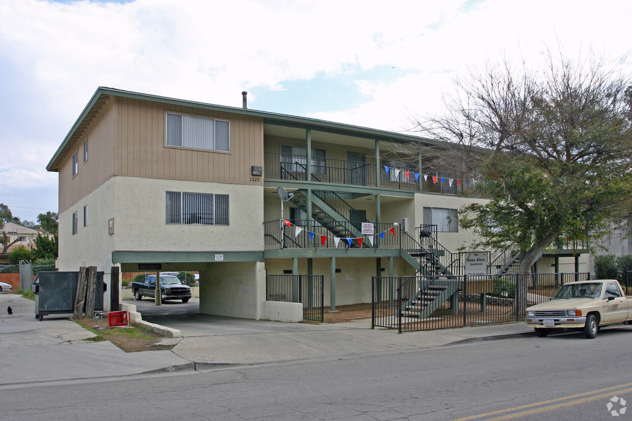 Building Photo - Buena Altura Apartments