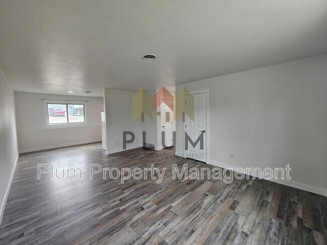 Foto del edificio - 2340 Fairview Ave