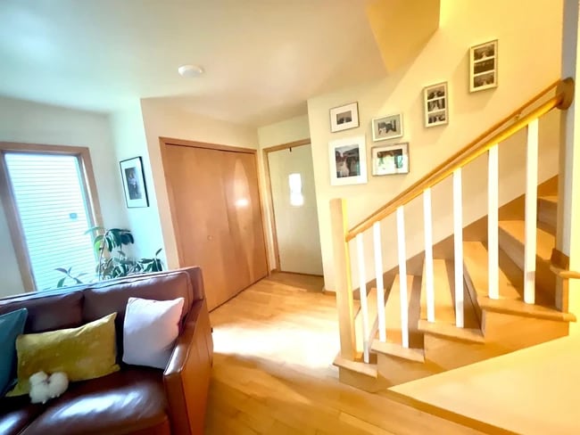 Foto del edificio - 3303 Prairie Rd