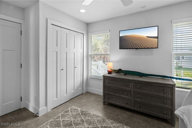 Building Photo - 474 Lake Murex Cir