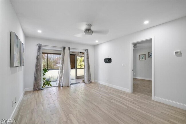 Foto del edificio - 4608 SE 4th Pl