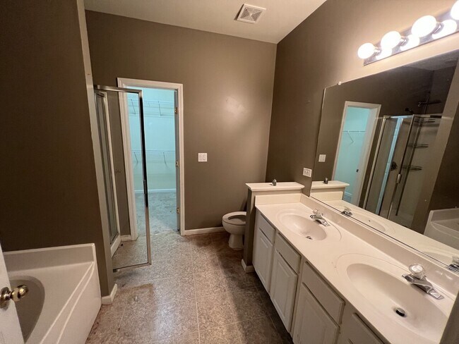 Building Photo - 1387 Raven Rock Trl