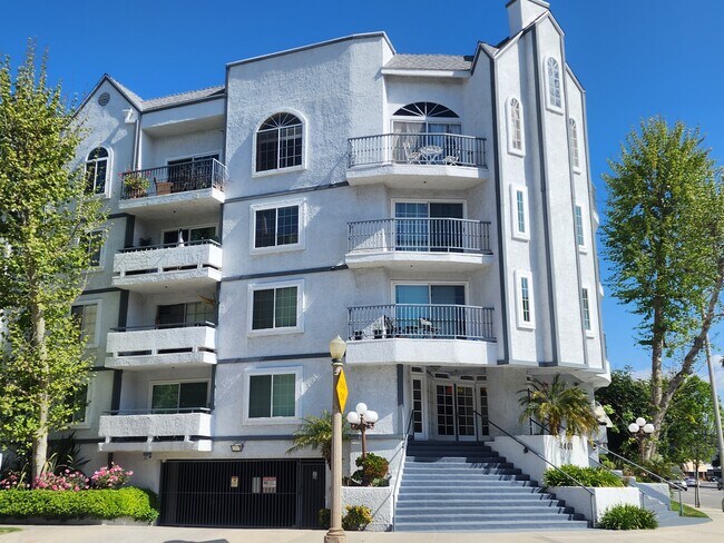 Building Photo - 4401 Sepulveda Blvd