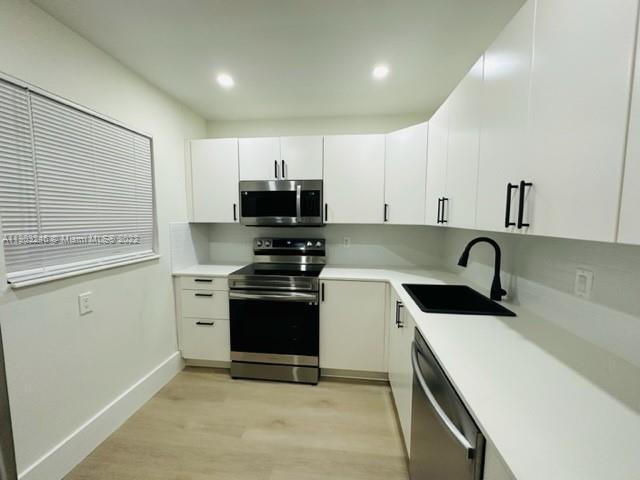 Building Photo - 7787 SW 86th St