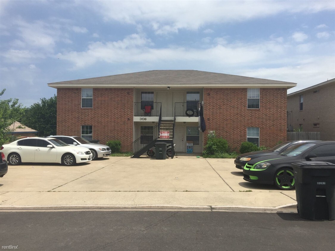 Primary Photo - 308 S 40th St
