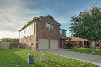 Building Photo - 20224 Stanley Robin Ln