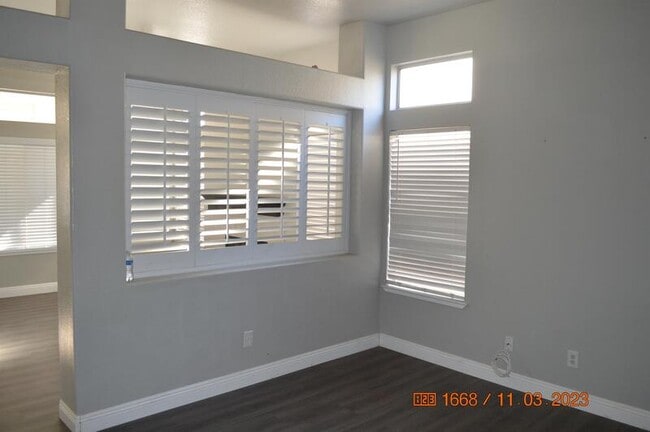 Foto del edificio - 732 Dwight Way